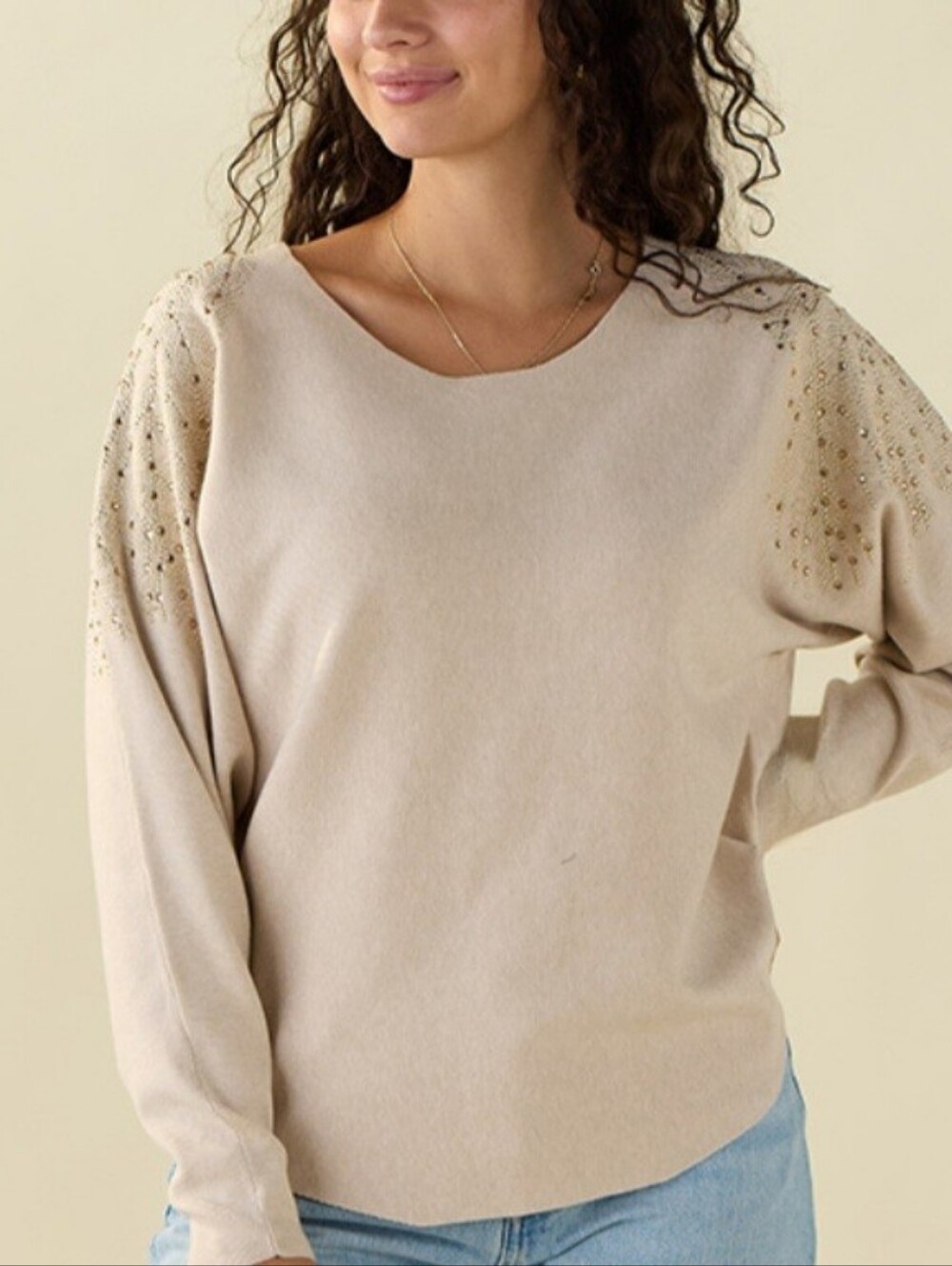 Liv Studded Embroired Shoulder Batwig Sweater Size Large!